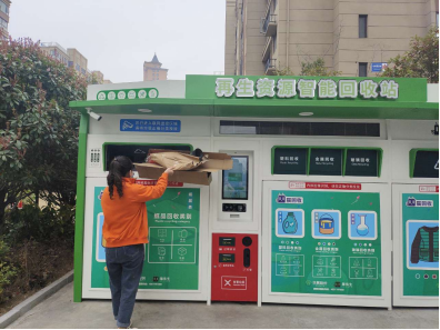 貓先生回收，廢品回收機(jī)器，舊衣回收箱，大型廢品回收設(shè)備廠家